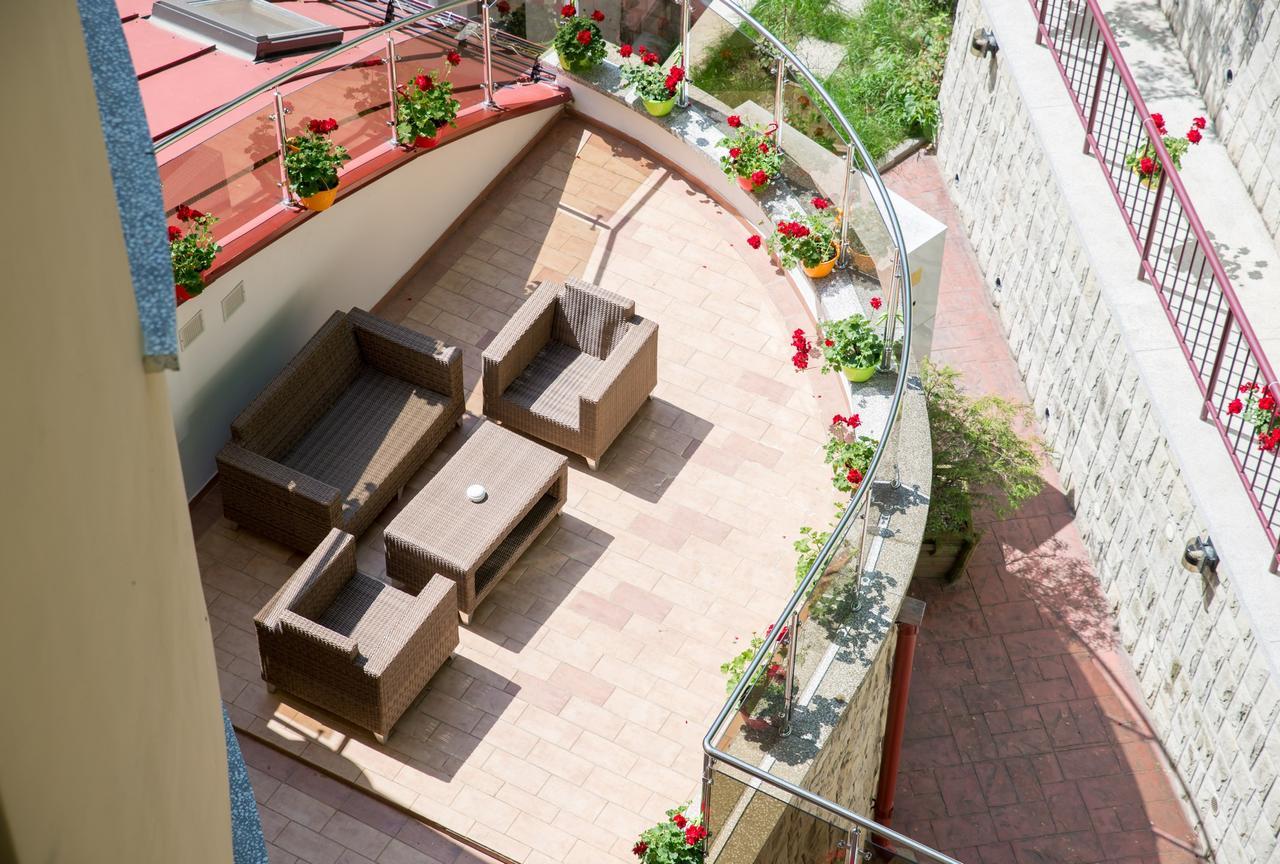 Hotel Nemira Slănic-Moldova Buitenkant foto