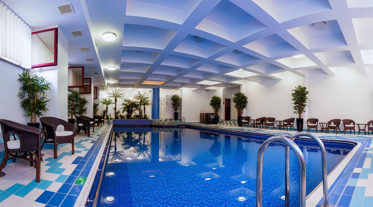 Hotel Nemira Slănic-Moldova Buitenkant foto