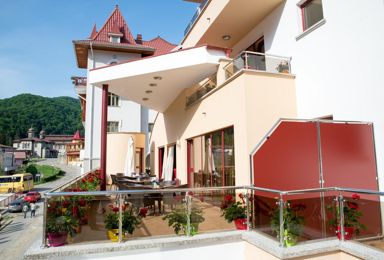 Hotel Nemira Slănic-Moldova Buitenkant foto